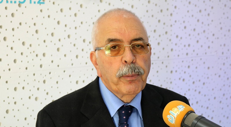 الباحث في قضايا اللّغة العربية عبد اللطيف عبيد:   الفصحى باقية وأعداد مستعملي اللغة العربية أعلى من المتداول